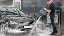 Simple Rules for Keeping Your Car Looking Clean and Shiny