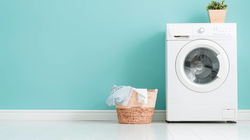 Laundry Hacks: See What Happens If You Put Aspirin in Your Washing Machine